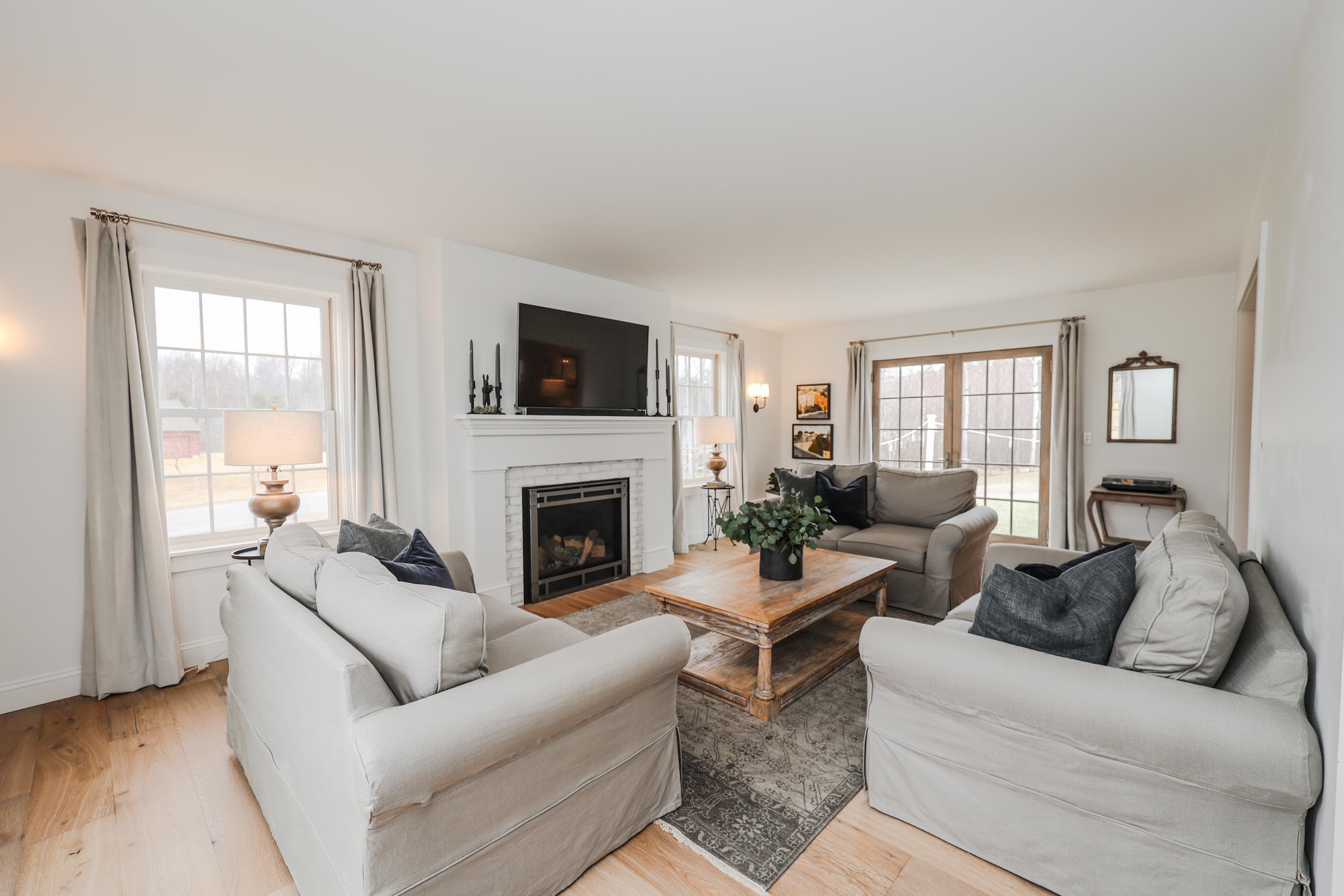 28 Shetland Road Chester, NH 03036 - Photo 17 of 40