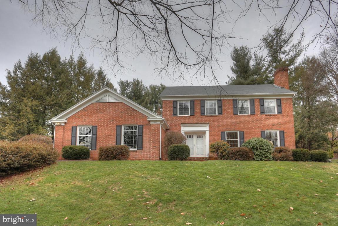 1309 Meadowbrook Road Lancaster, PA 17603 - Photo 1 of 55 Gallery Image 1