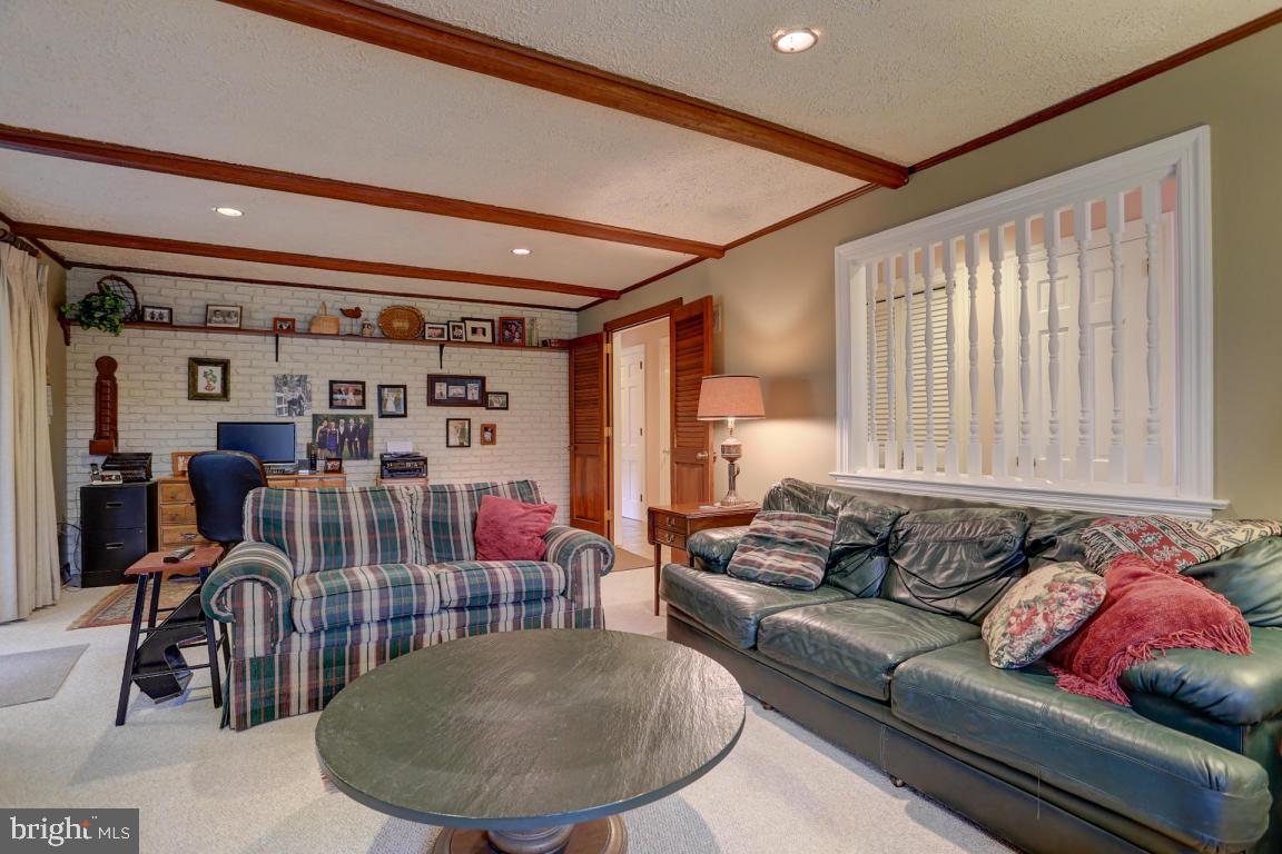 1309 Meadowbrook Road Lancaster, PA 17603 - Photo 36 of 55 Gallery Image 36