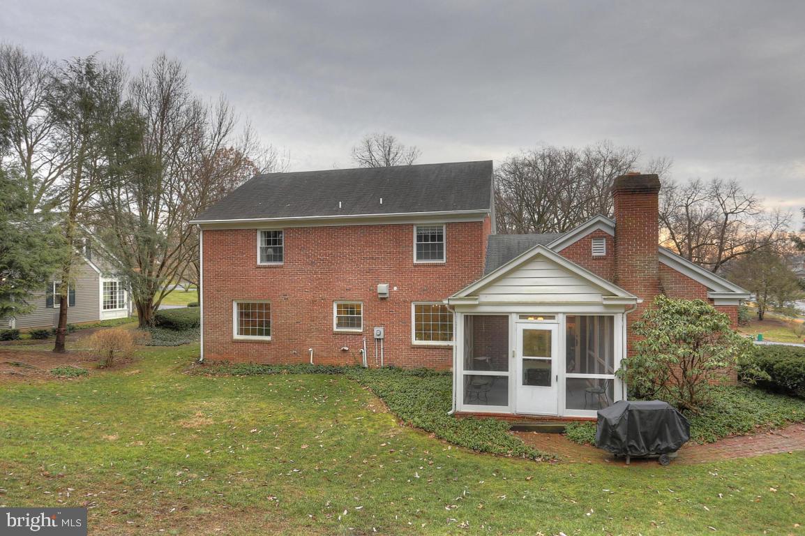 1309 Meadowbrook Road Lancaster, PA 17603 - Photo 9 of 55 Gallery Image 9