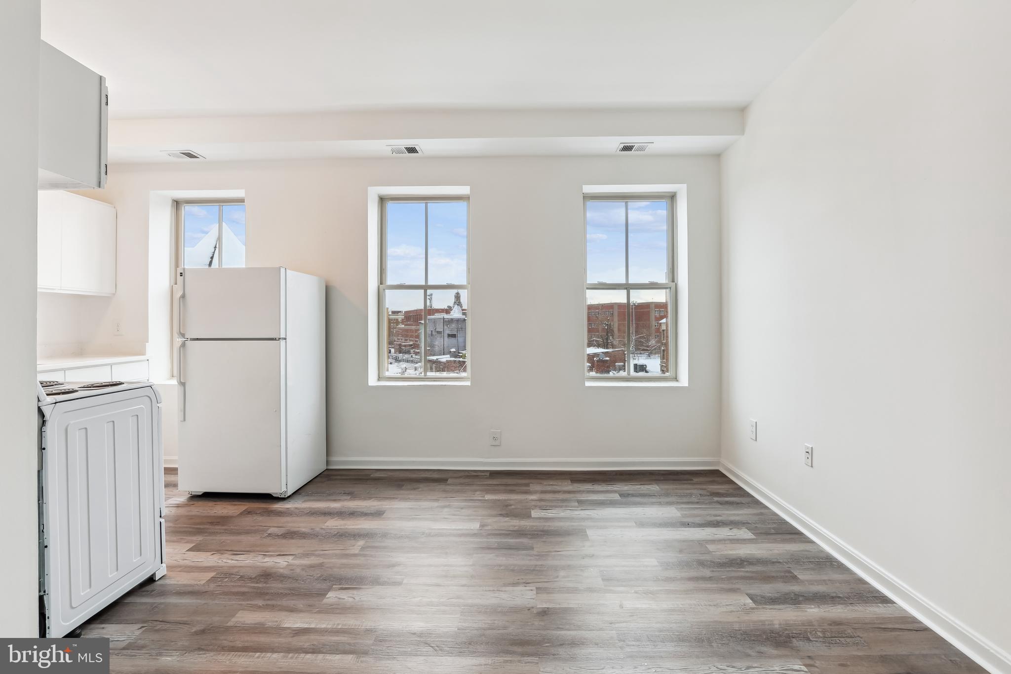 1451 Park Road Northwest, Unit 419 Washington, DC 20010 - Photo 3 of 30