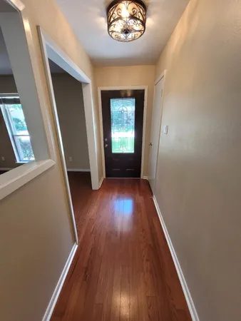 $2,000 | 22 West Broken Oak Court, The Woodlands, TX 77381