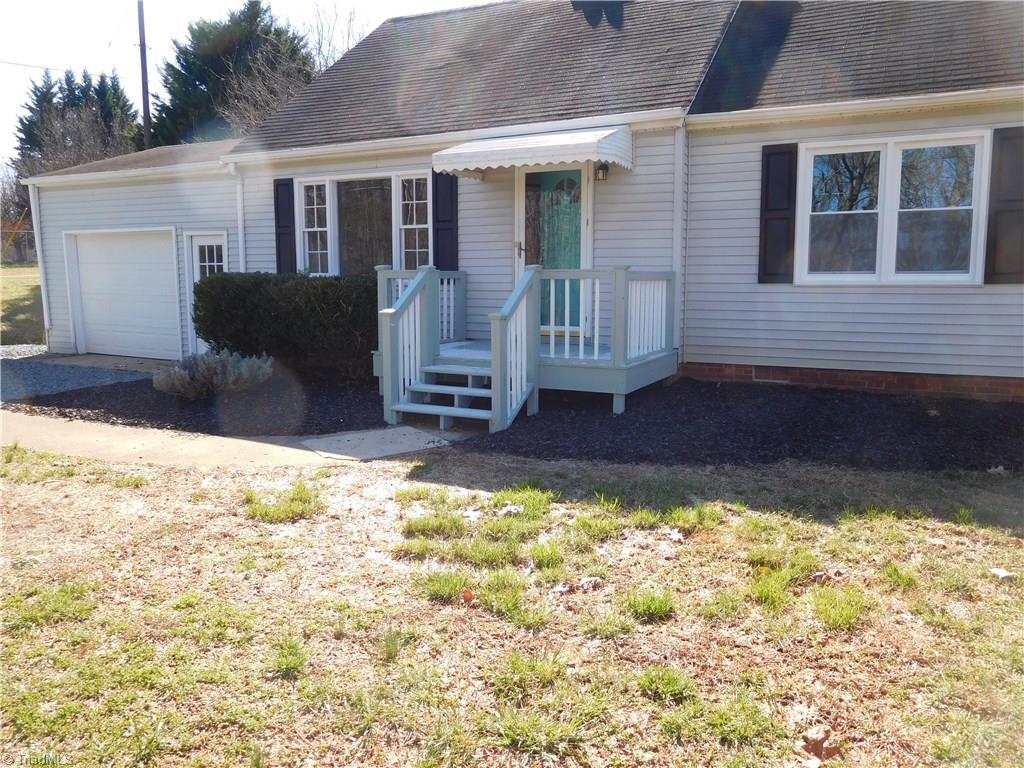 724 Sain Road Mocksville, NC 27028 - Photo 2 of 21 Welcome Home to 724 Sain Rd.