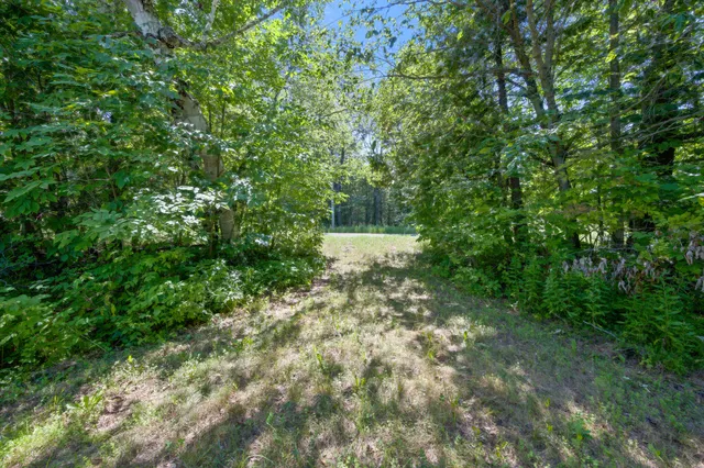 $84,999 | 1149 Avenue Road, Exeter, ME 04435