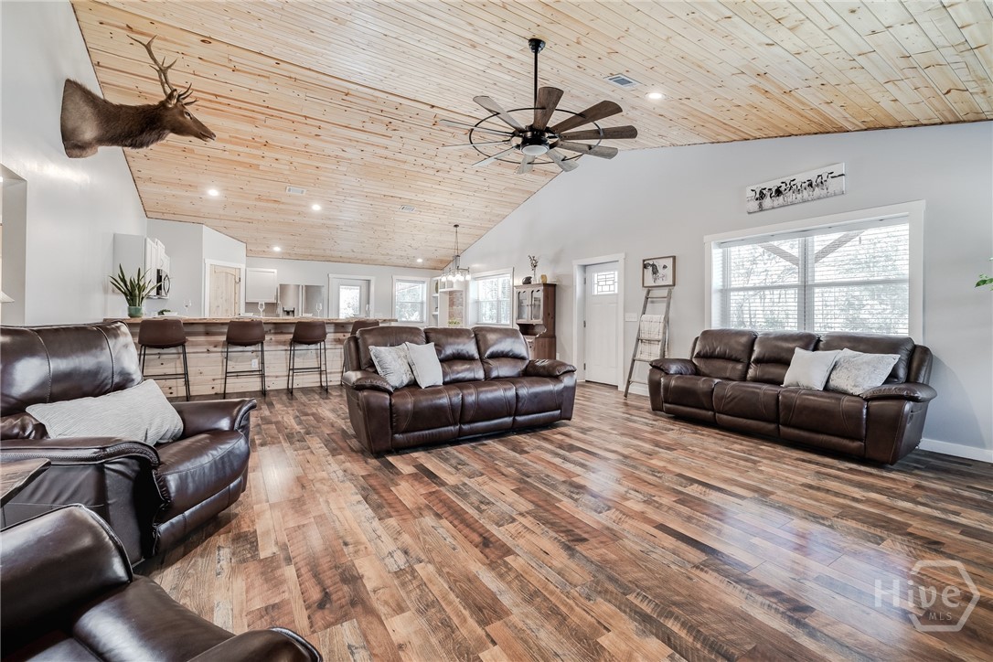300 Zettler Loop Guyton, GA 31312 - Photo 8 of 39