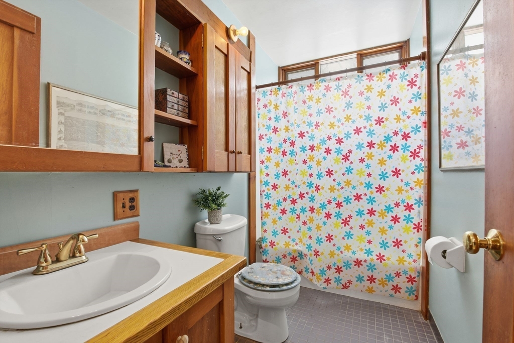 67 Pine Grove, Unit 67 Amherst, MA 01002 - Photo 29 of 37