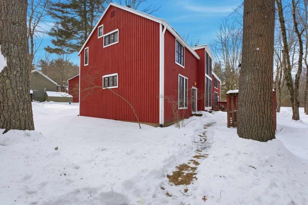 67 Pine Grove, Unit 67 Amherst, MA 01002 - Photo 31 of 37