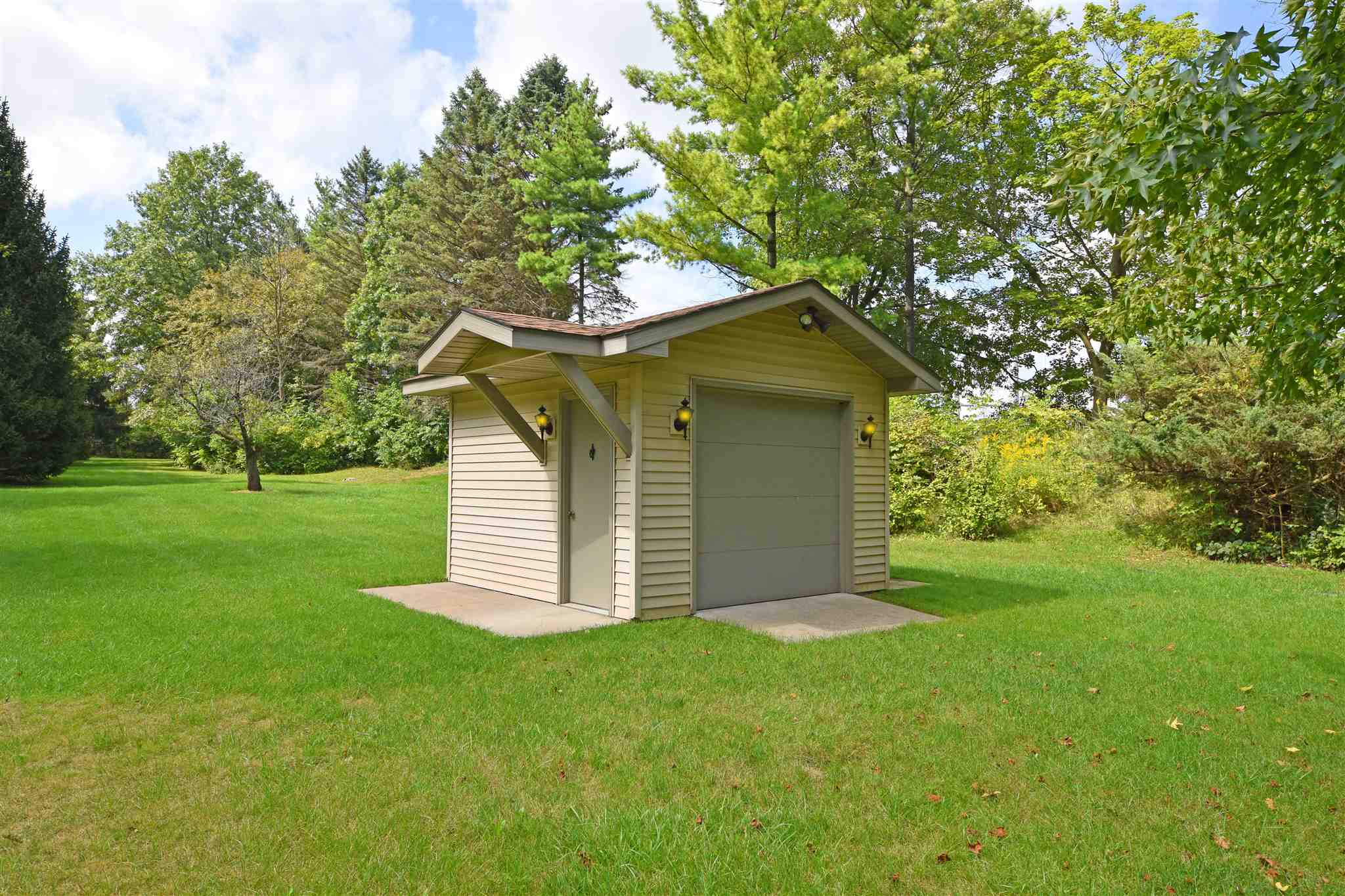 7210 Covington Road Fort Wayne, IN 46804 - Photo 32 of 36 Gallery Image 32