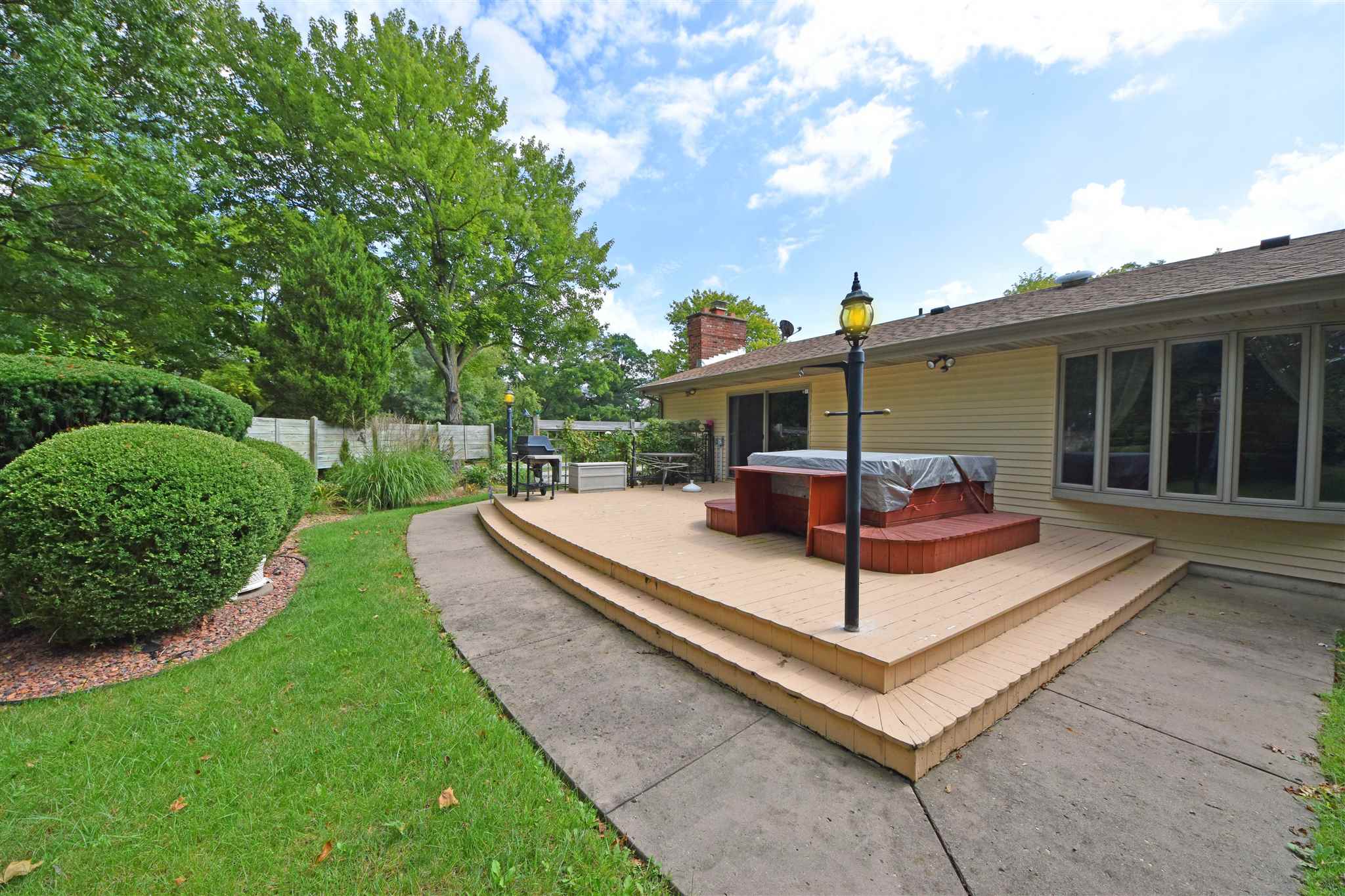 7210 Covington Road Fort Wayne, IN 46804 - Photo 5 of 36 Gallery Image 5