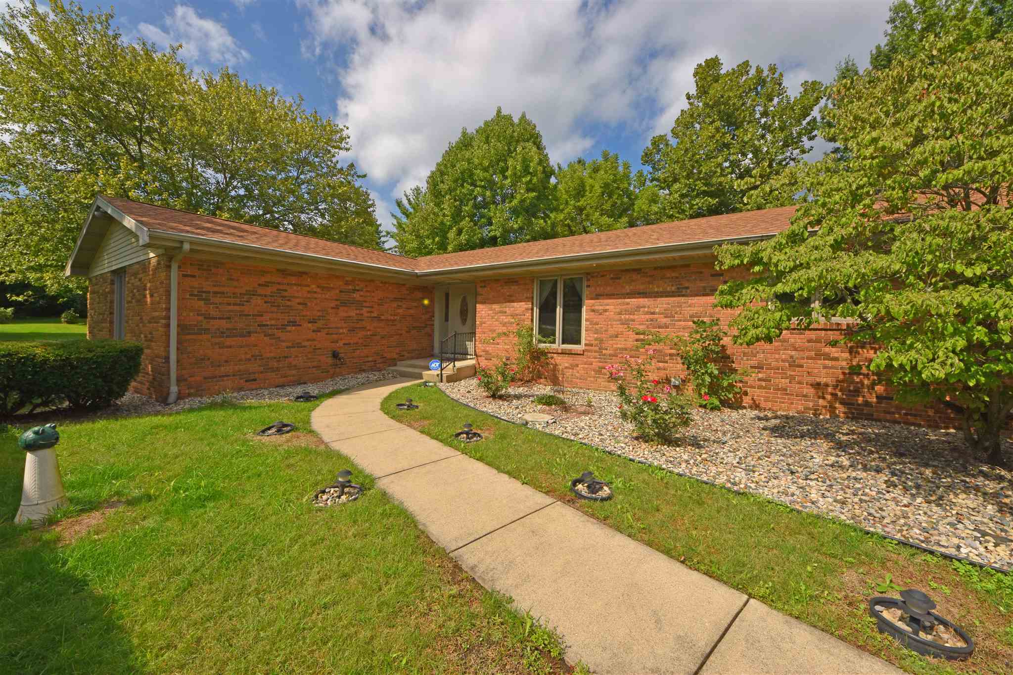 7210 Covington Road Fort Wayne, IN 46804 - Photo 7 of 36 Gallery Image 7