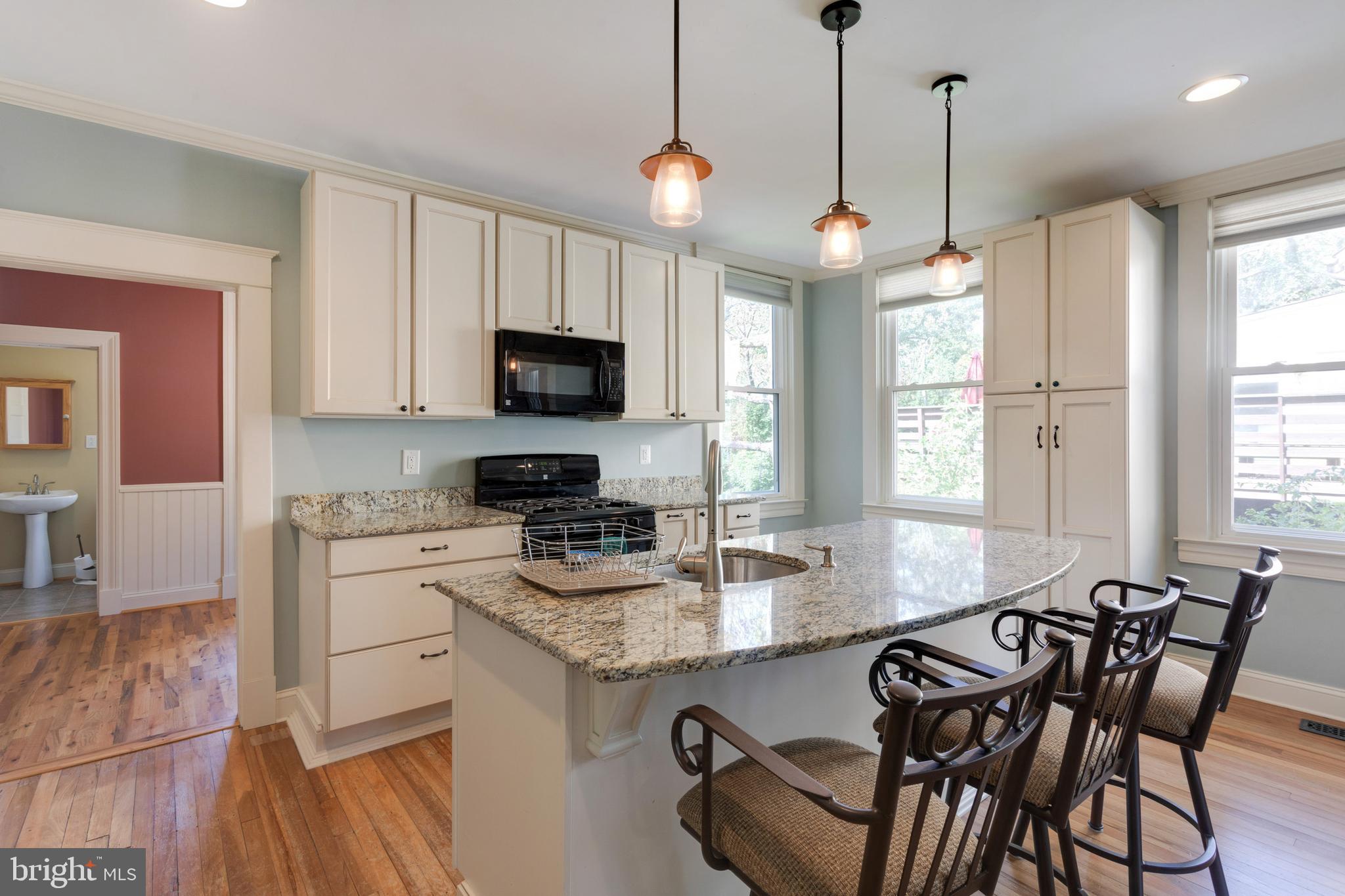 1536 South Rolling Road Baltimore, MD 21227 - Photo 11 of 29