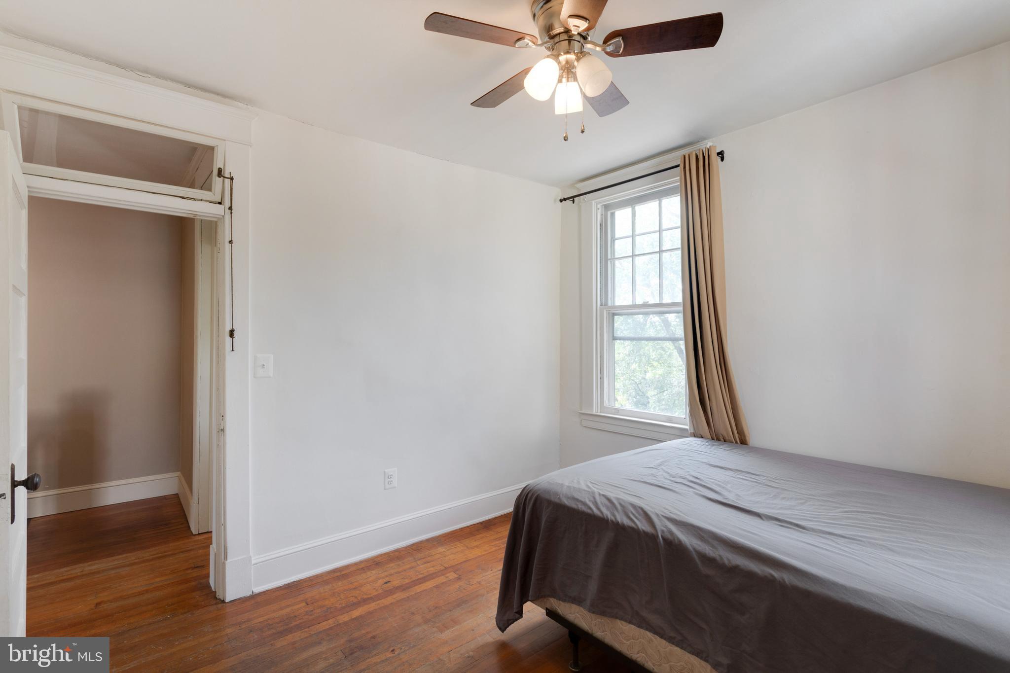 1536 South Rolling Road Baltimore, MD 21227 - Photo 17 of 29