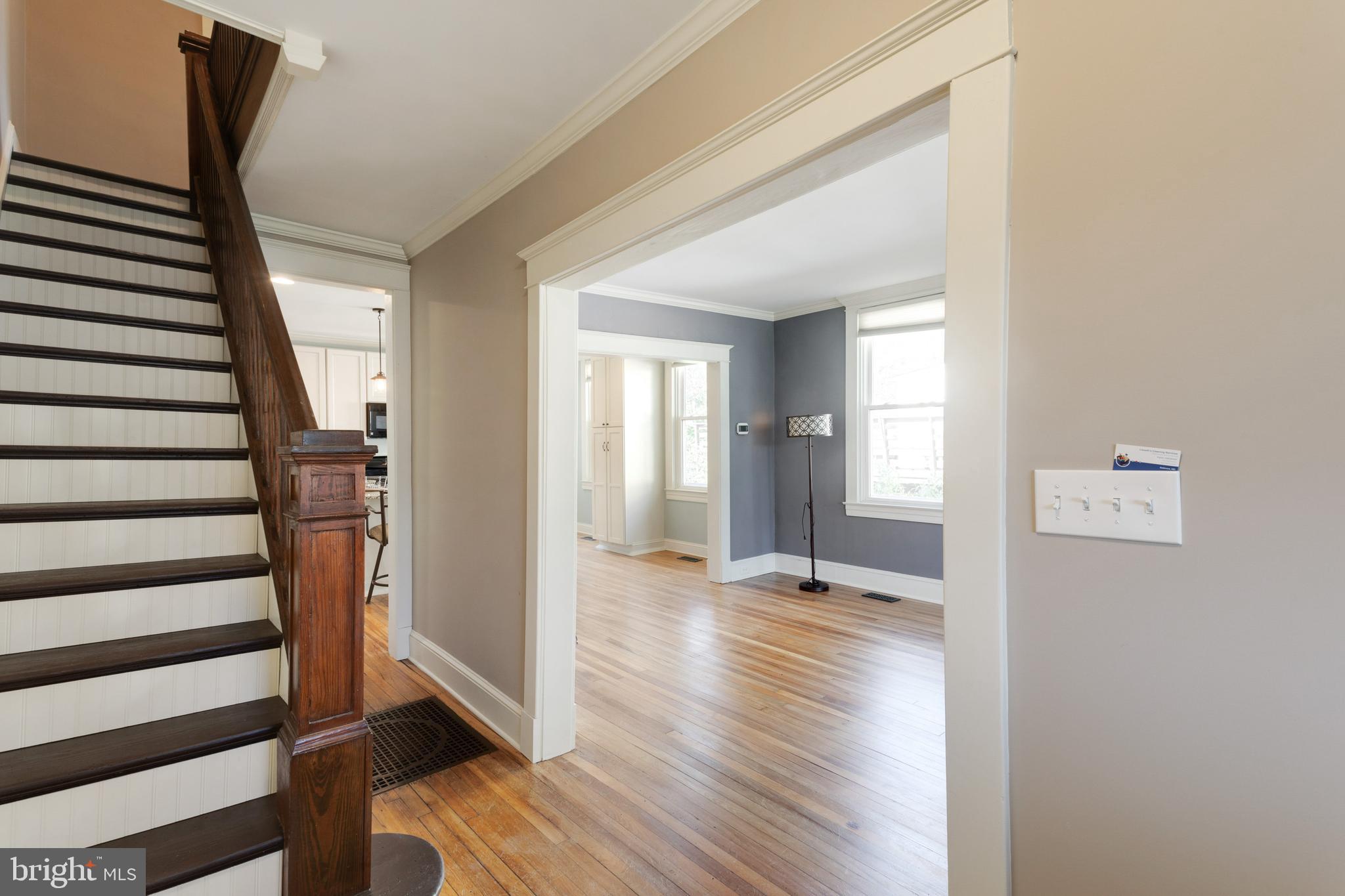 1536 South Rolling Road Baltimore, MD 21227 - Photo 5 of 29