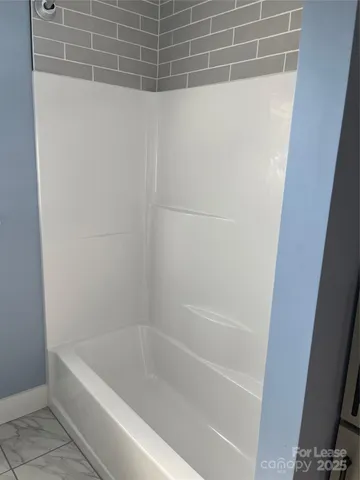 $1,500 | 208 North Sunset Drive, Winston-Salem, NC 27101