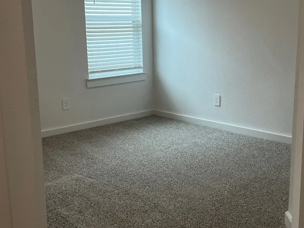 $2,450 | 1107 Fringed Bluestar Drive, Rosharon, TX 77583