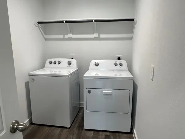 $2,450 | 1107 Fringed Bluestar Drive, Rosharon, TX 77583