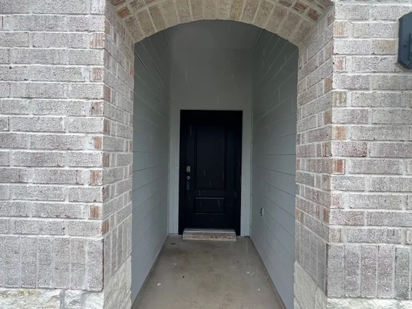 $2,450 | 1107 Fringed Bluestar Drive, Rosharon, TX 77583