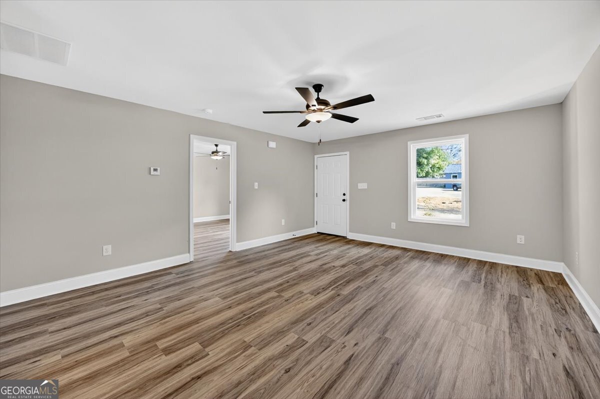 317 Lee Street Perry, GA 31069 - Photo 4 of 26