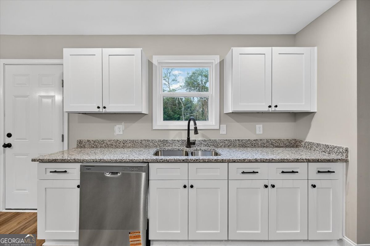 317 Lee Street Perry, GA 31069 - Photo 9 of 26