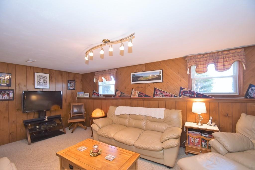 11 Grandview Road Billerica, MA 01821 - Photo 14 of 21