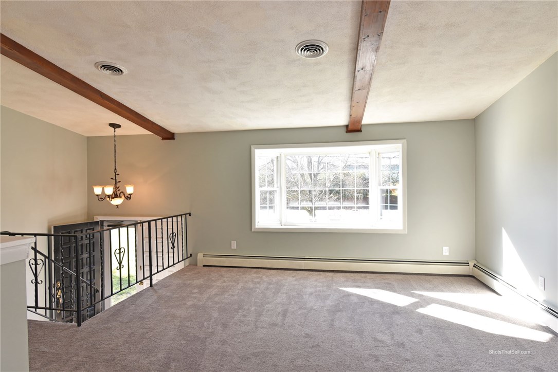 540 Pippin Orchard Road Cranston, RI 02921 - Photo 5 of 21