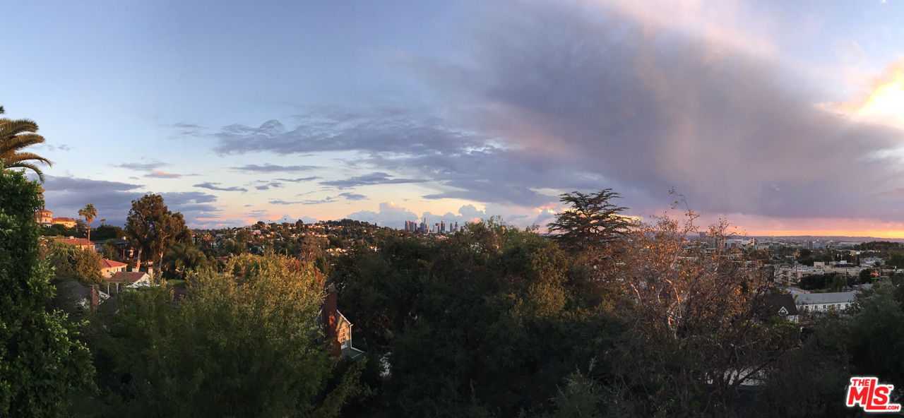 4342 Cedarhurst Circle Los Angeles, CA 90027 - Photo 27 of 44