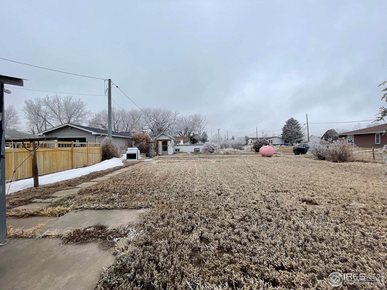 540 5th Street Stratton, CO 80836 - Photo 9 of 11 side yard