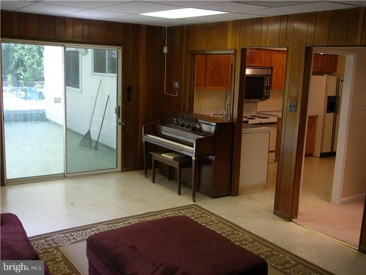 1308 Paper Mill Road Glenside, PA 19038 - Photo 14 of 24 Gallery Image 14