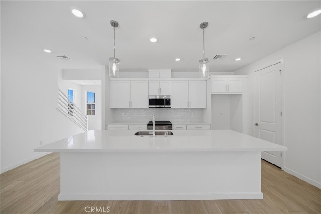 4886 West Beltramo Rnch Road Moorpark, CA 93021 - Photo 8 of 26 Photos are of model match - exterior and interior finishes may vary