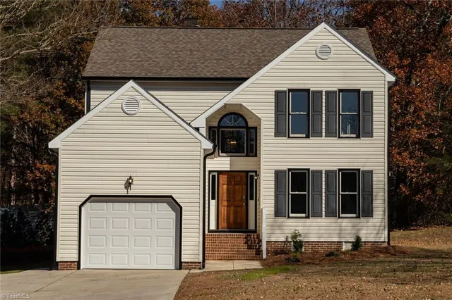 $334,990 | 12 Knoll Brook Court, Greensboro, NC 27407