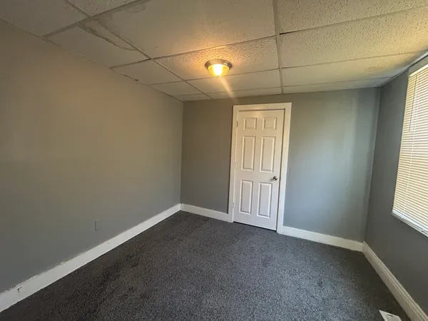 $200,000 | 2047 West 6th Street, Davenport, IA 52802