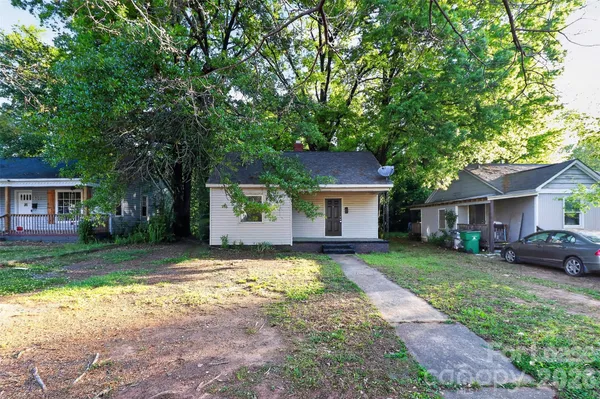 $1,795 | 420 Plymouth Avenue, Charlotte, NC 28206