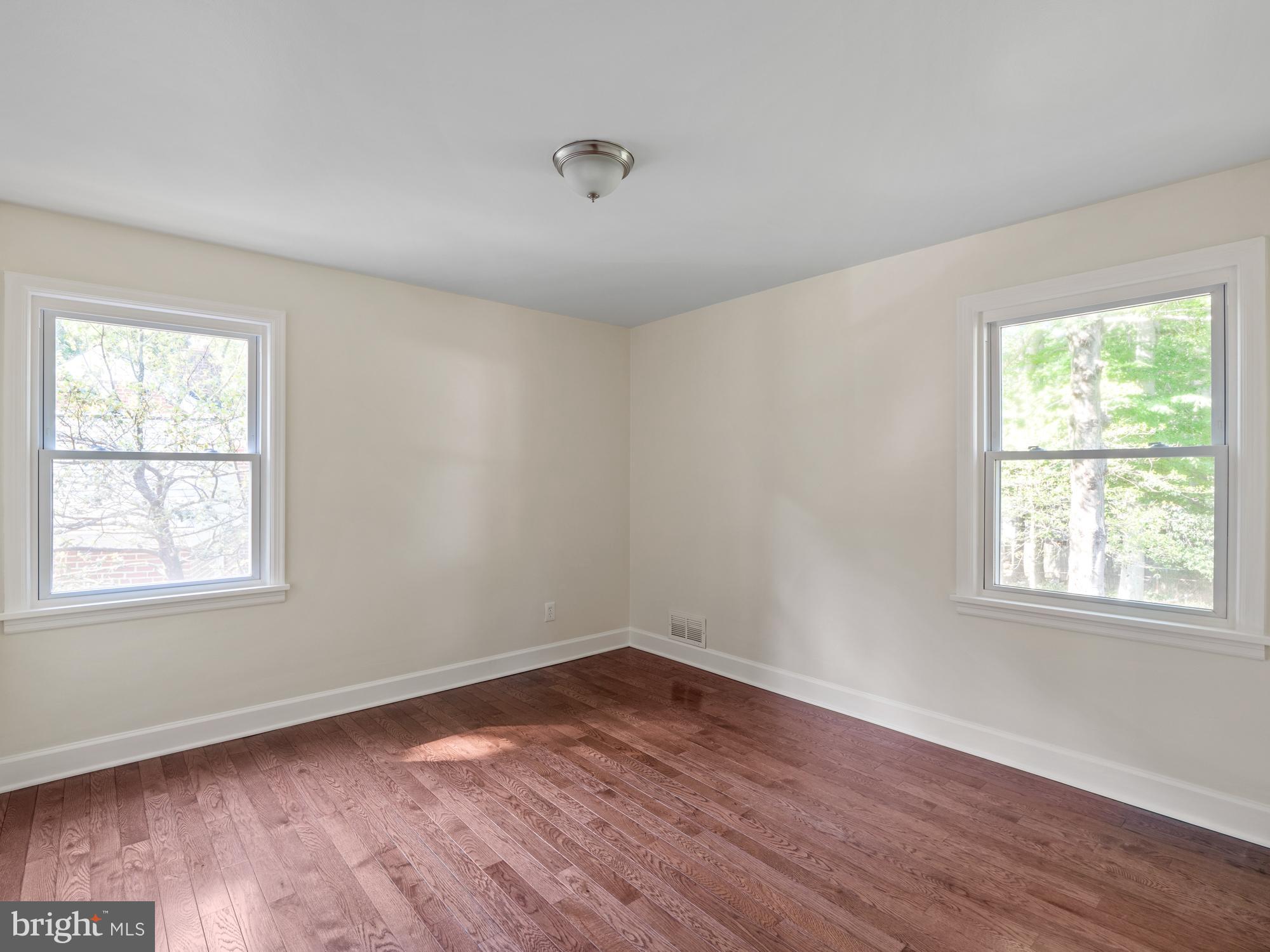 3400 Chatham Road Hyattsville, MD 20783 - Photo 21 of 47 Bedroom 1