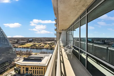 $539,000 | 222 West Avenue, Unit 2605, Austin, TX 78701