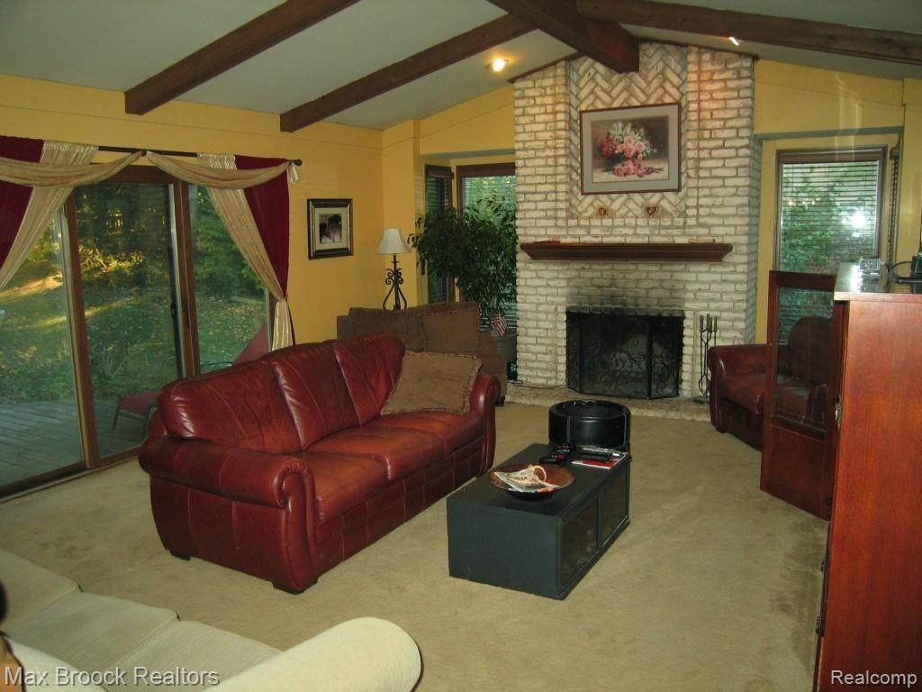 1406 Springwood Lane Rochester Hills, MI 48309 - Photo 11 of 25
