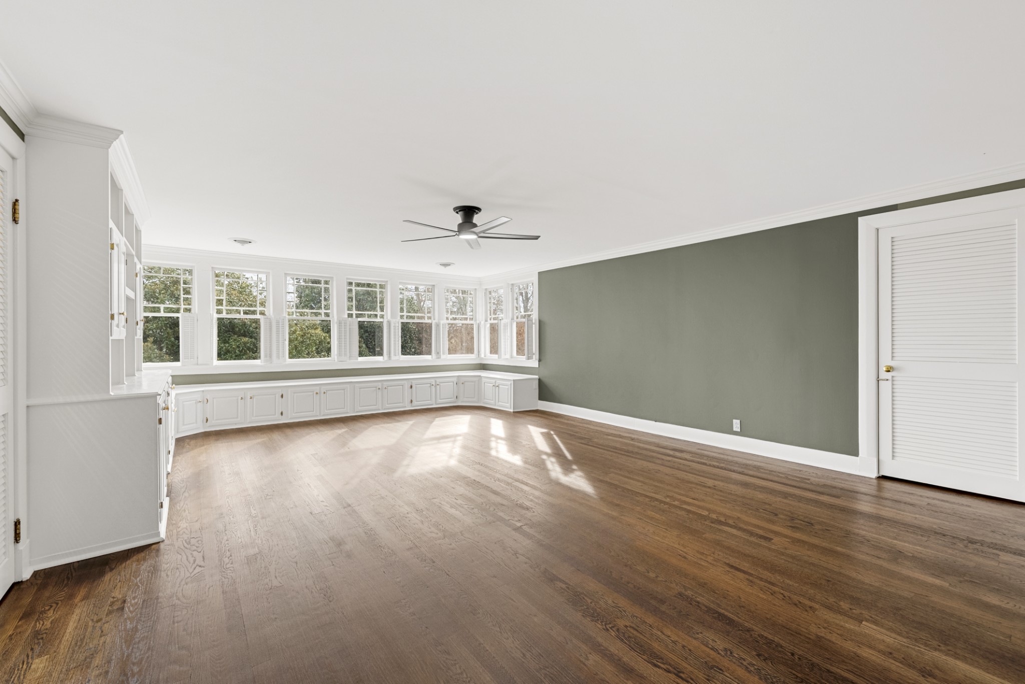 343 Forrest Street Lewisburg, TN 37091 - Photo 40 of 84 an empty room with wooden floor and windows