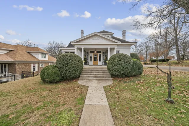 $690,000 | 343 Forrest Street, Lewisburg, TN 37091