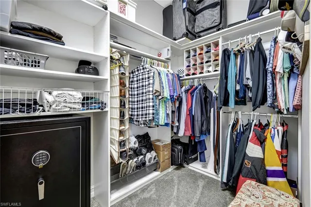 $649,900 | 12527 Wildcat Cove Circle, Estero, FL 33928