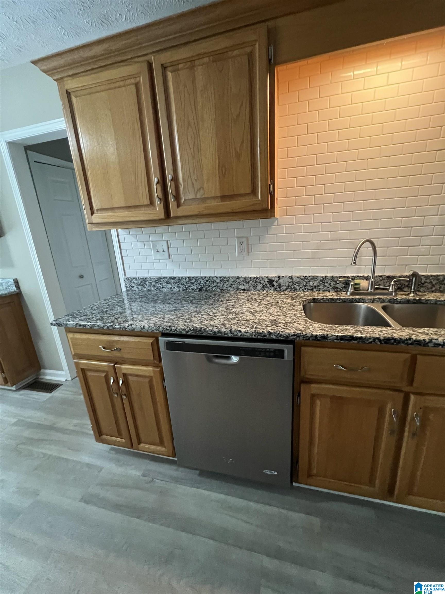 715 Hilton Road Anniston, AL 36207 - Photo 20 of 35
