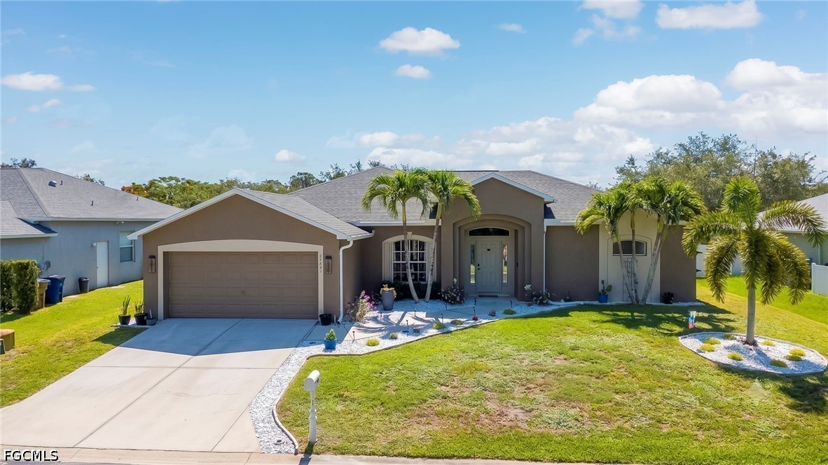 2743 Nature Pointe Loop Fort Myers, FL 33905 - Photo 2 of 32