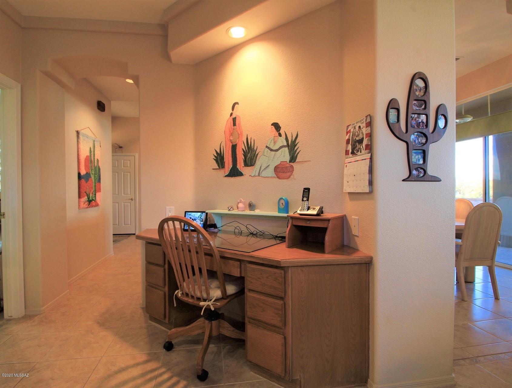 1669 East Crown Ridge Way Tucson, AZ 85755 - Photo 13 of 29
