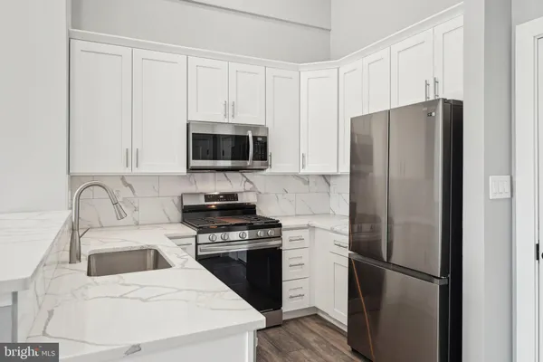 $2,795 | 2421 Bristol Road, Unit 205, Warrington, PA 18976