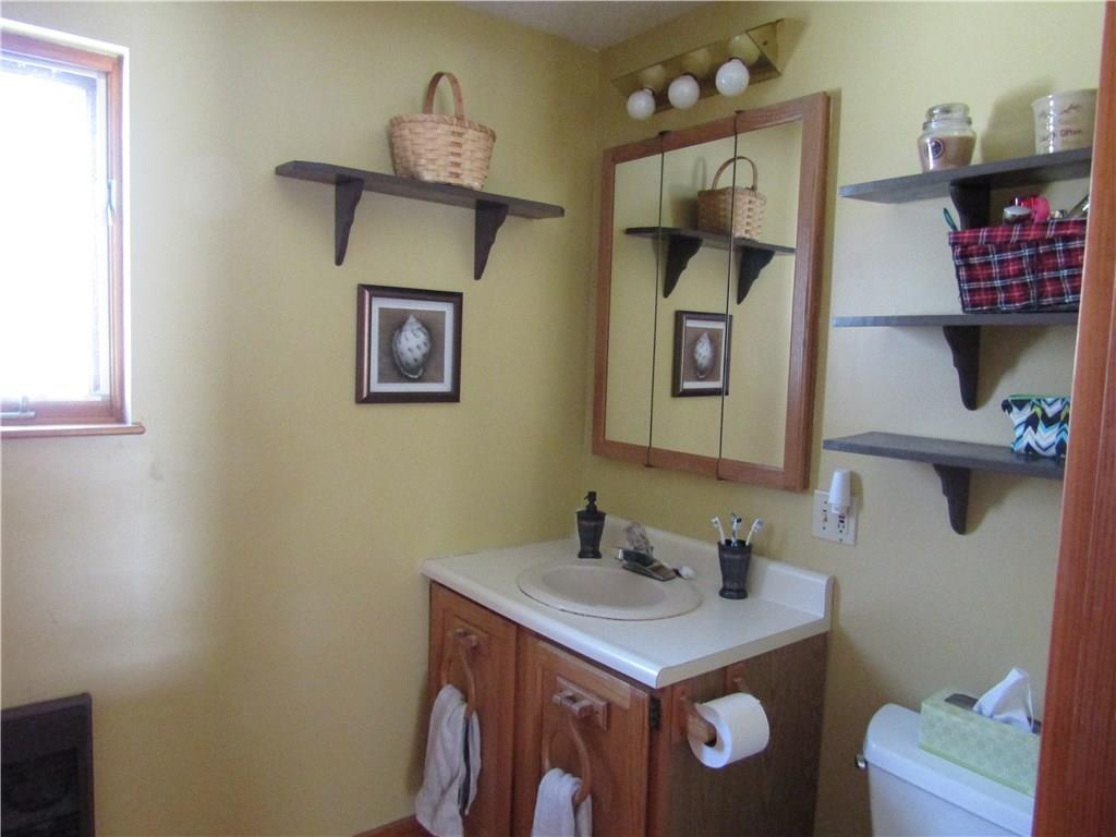 33 Tillson Road Monmouth, ME 04259 - Photo 15 of 20 2nd Floor Bathroom