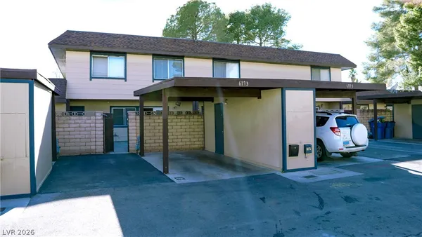 $1,650 | 6173 Meadowhaven Lane, Las Vegas, NV 89103
