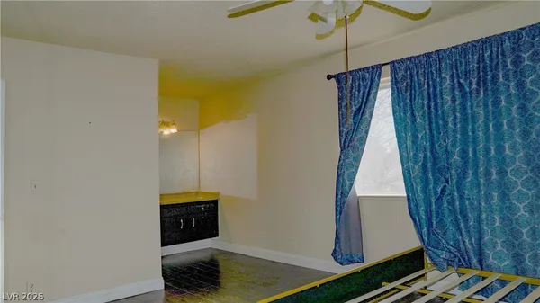 $1,650 | 6173 Meadowhaven Lane, Las Vegas, NV 89103