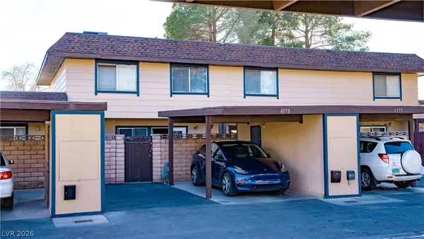 $1,650 | 6173 Meadowhaven Lane, Las Vegas, NV 89103