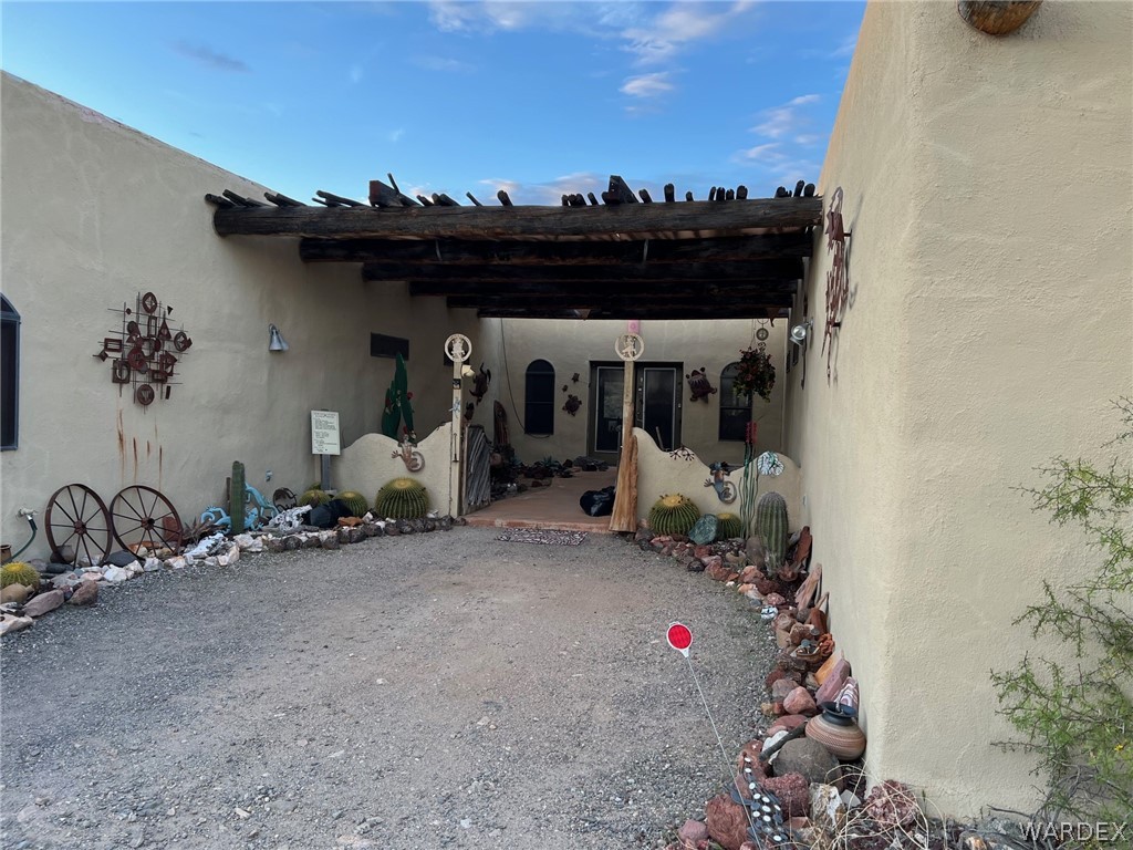 13095 Highland Road Wikieup, AZ 85360 - Photo 2 of 67 Patio