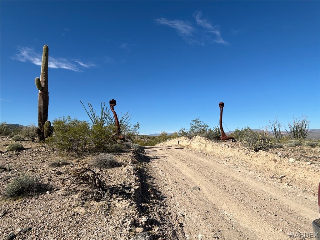 13095 Highland Road Wikieup, AZ 85360 - Photo 29 of 67 Community