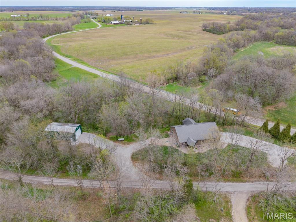 5829 Marine Road Alhambra, IL 62001 - Photo 41 of 43