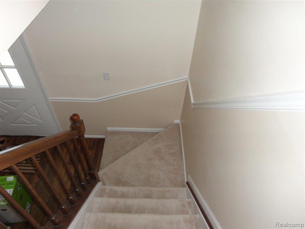 1960 North Fairview Lane Rochester, MI 48306 - Photo 15 of 23 DSC00146.JPG